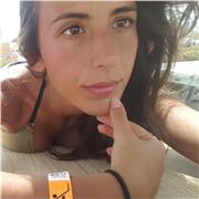 Laureanda in Chimica impartisce lezioni ambito scientifico,umanistico e inglese (C1)